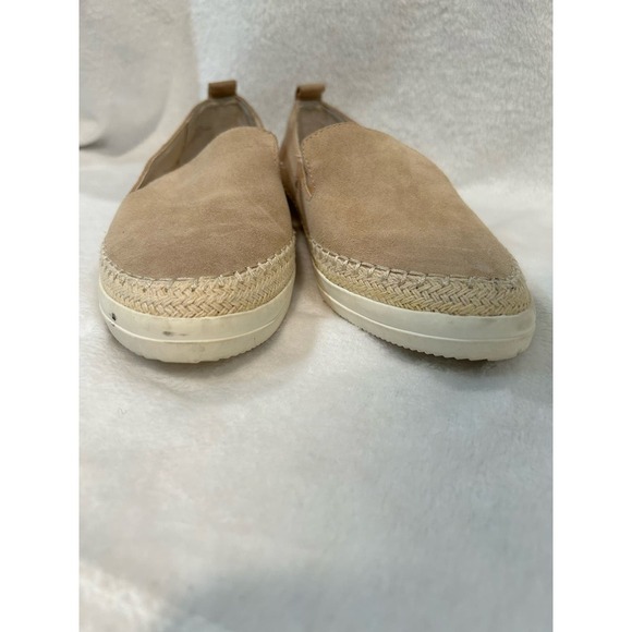 Dolce Vita Size 8 Slip On Leather Flats Neutral - Picture 2 of 10